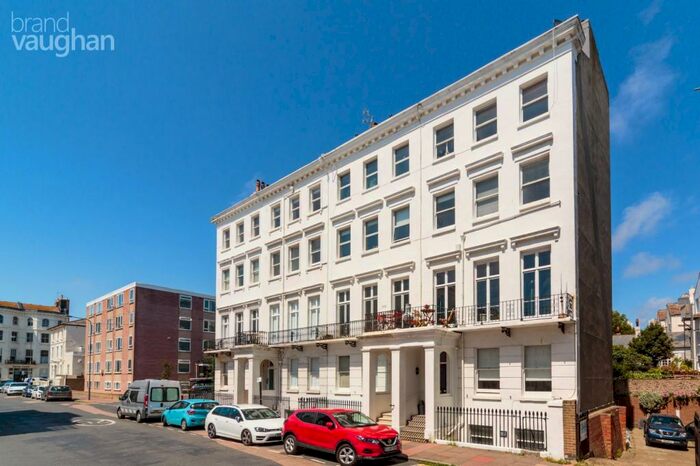 3 Bedroom Apartment To Rent In Chesham Road, Brighton, East Sussex, BN2