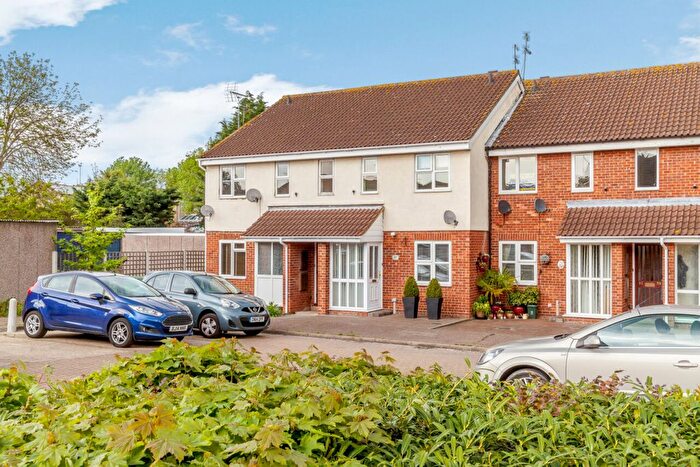 1 Bedroom Maisonette To Rent In Elderberry Gardens, Witham, Essex, CM8