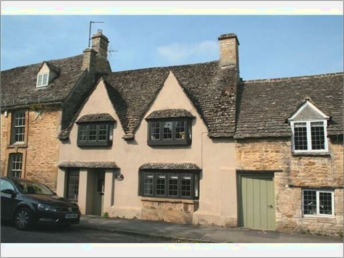 3 Bedroom Cottage To Rent In Witney Street, Burford, OX18