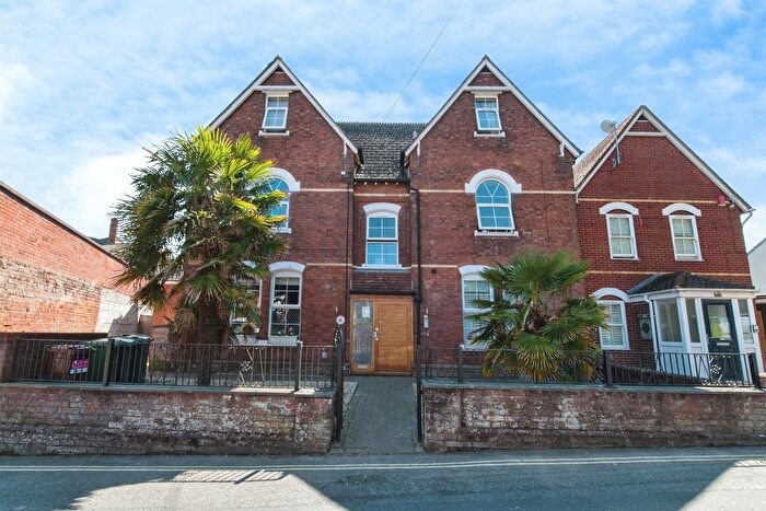 1 Bedroom Flat For Sale In Spicer Road, Exeter, EX1