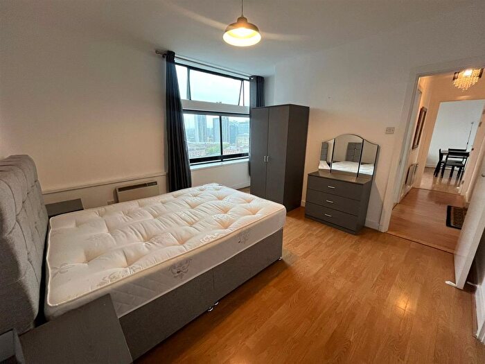 2 Bedroom Flat To Rent In City Heights, Victoria Bridge Street, Salford, M3