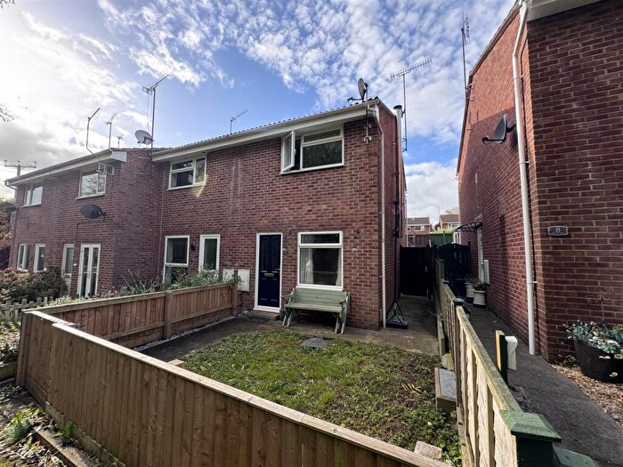 2 Bedroom Semi Detached House For Sale In Brook End, Longhope, GL17