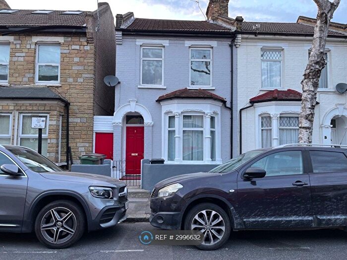 4 Bedroom End Terrace House To Rent In Eve Road, London, E11