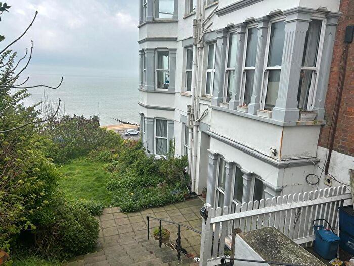 Studio To Rent In San Remo Mansions, Southend-on-Sea, SS0