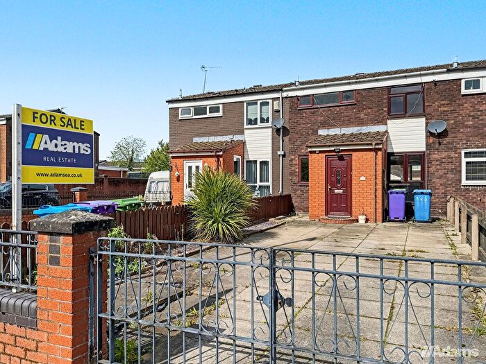 2 Bedroom Mews For Sale In Glebe Hey, Liverpool, L27