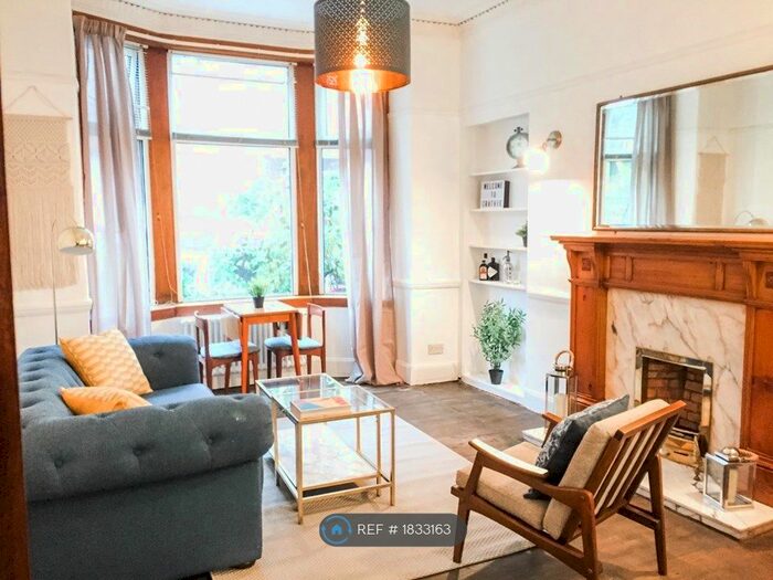 1 Bedroom Flat To Rent In Crathie Drive, Glasgow, G11