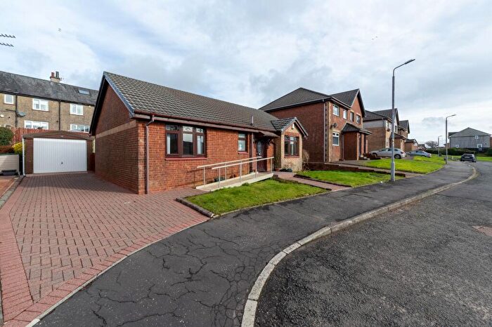 3 Bedroom Detached House For Sale In Fearnan Place, Greenock, PA16