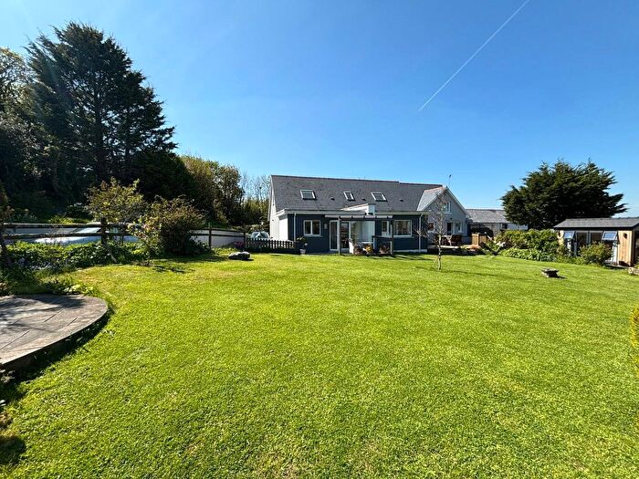 4 Bedroom Bungalow For Sale In Sorrento, Targate Hill, Freystrop, Haverfordwest, SA62
