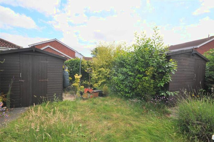 2 Bedroom Bungalow For Sale In Broughton Way, Osbaldwick, York, YO10