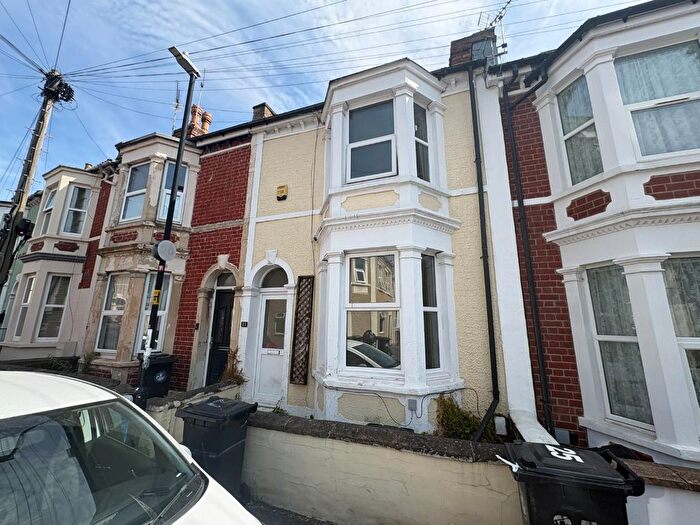 2 Bedroom Terraced House To Rent In Lawrence Avenue, Easton, Bristol, BS5