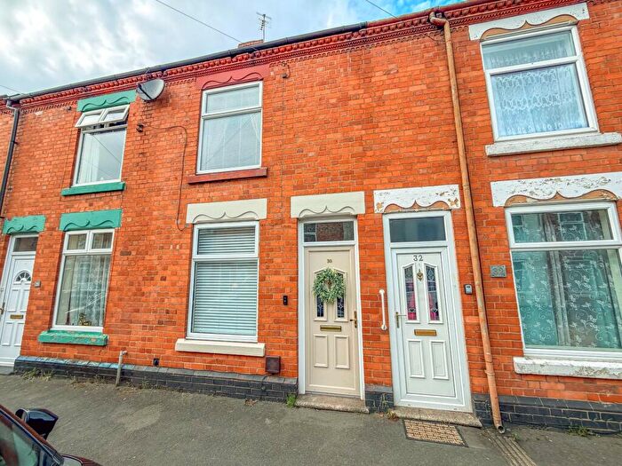 3 Bedroom Terraced House For Sale In Harold Street, Nuneaton, CV11