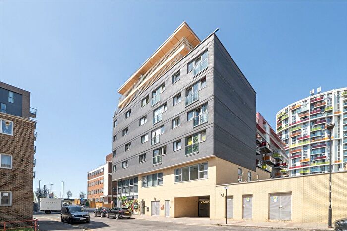 1 Bedroom Flat To Rent In Biggerstaff Road, London, E15