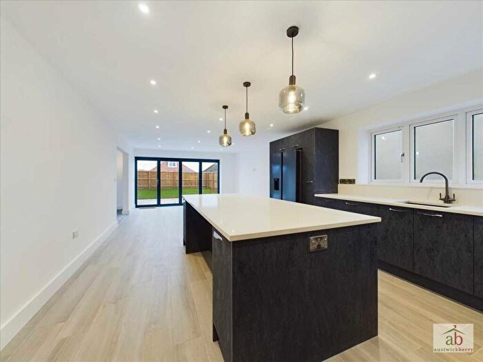 5 Bedroom Detached House For Sale In Oak House, Carlton Road, Kesgrave, IP5