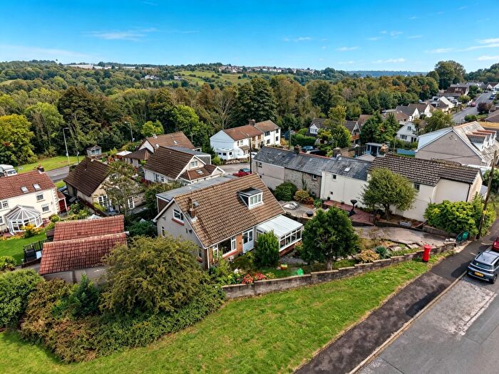 4 Bedroom Detached House For Sale In Graham Avenue, Pen-Y-Fai, CF31
