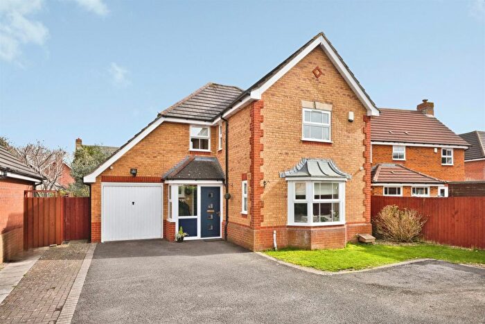 4 Bedroom Detached House For Sale In Boundary Way, Glastonbury, BA6