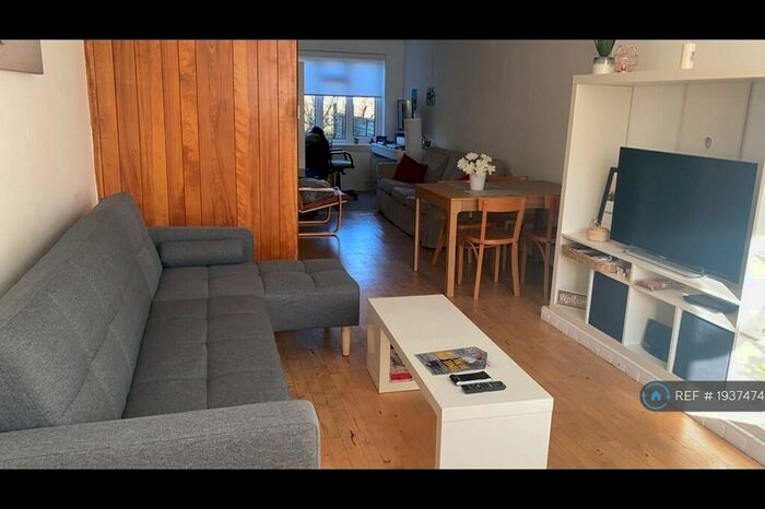 2 Bedroom Terraced House To Rent In Acrefield Drive, Cambridge, CB4