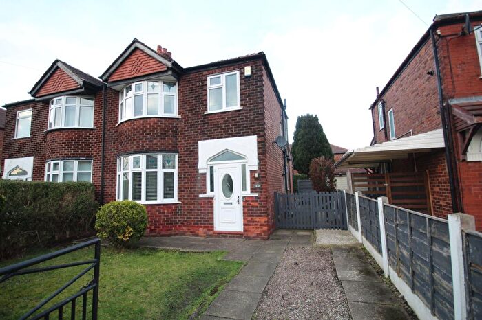 3 Bedroom Semi-Detached House To Rent In Barton Road, Stretford, M32