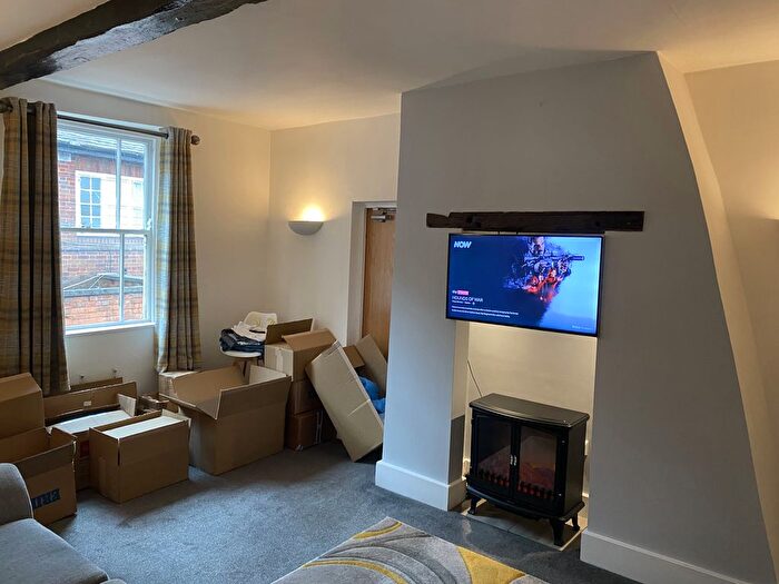 1 Bedroom Flat To Rent In Chamberlain House, High Street, Coleshill, B46