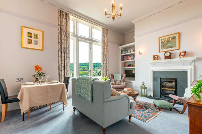 1 Bedroom Flat For Sale In Grand Parade, Bath, BA2