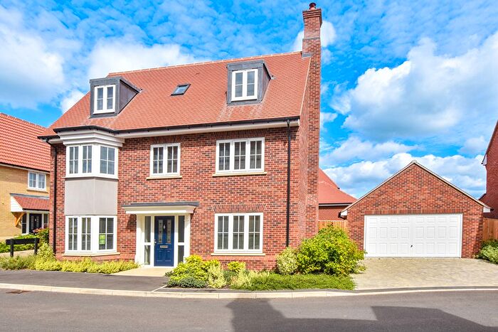 5 Bedroom Detached House For Sale In Aspen Terrace, Woodlands Park Drive, Dunmow, CM6