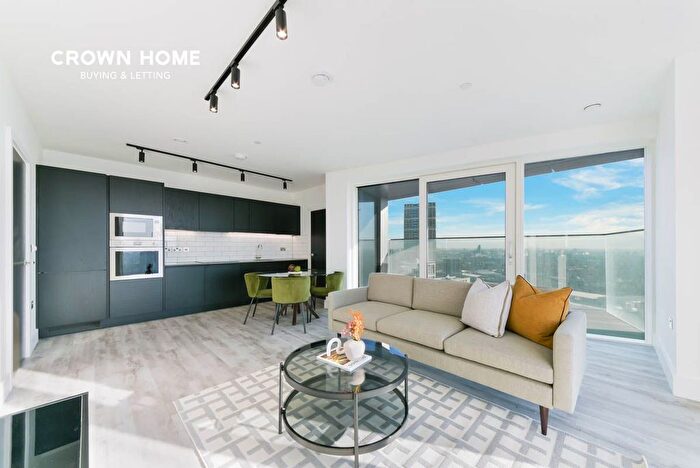 2 Bedroom Flat To Rent In Icon Tower, Portal Way, W3