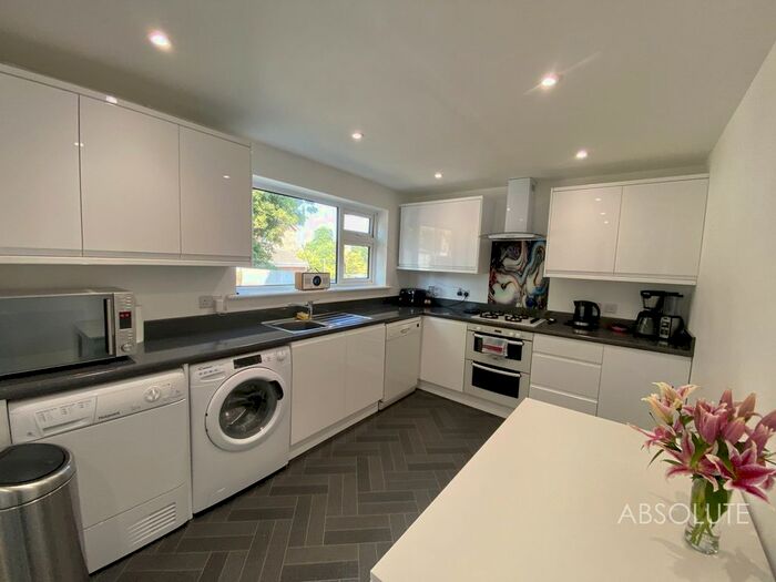 5 Bedroom Terraced House To Rent In Underidge Drive, Paignton, TQ3