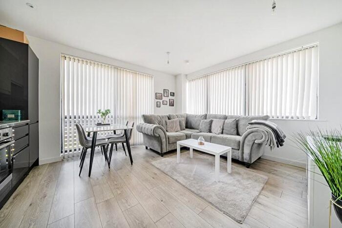 2 Bedroom Flat For Sale In Six Hills House, Stevenage, Hertfordshire, SG1
