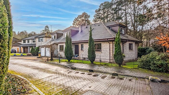 5 Bedroom Detached House For Sale In Tait Walk, Crossford, Carluke, ML8