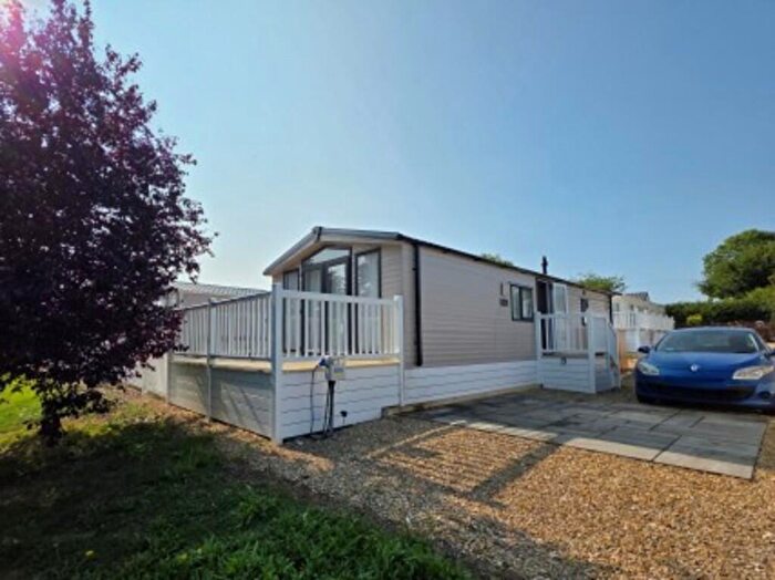 2 Bedroom Park Home For Sale In Apple Tree Park, Claypits, GL10