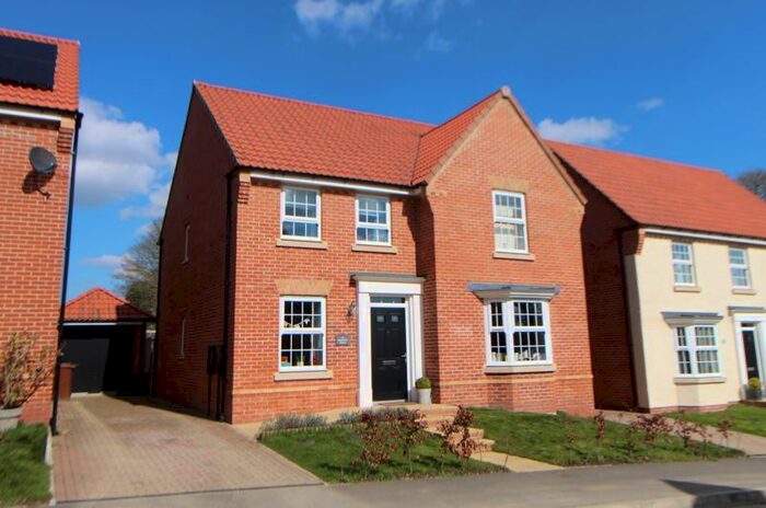 4 Bedroom Detached House For Sale In Derwent Road, Pickering, YO18