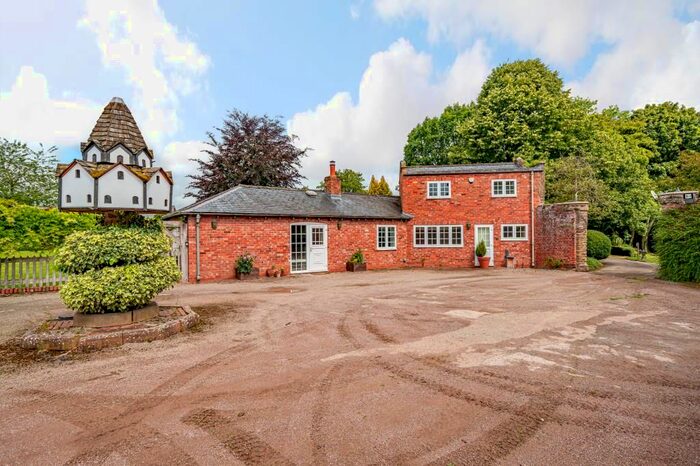 4 Bedroom Semi-Detached House To Rent In Gaggles, Leominster, HR6