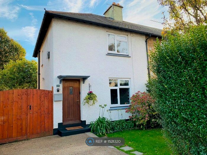 3 Bedroom End Of Terrace House To Rent In Cavendish Road, Sunbury-On-Thames, TW16