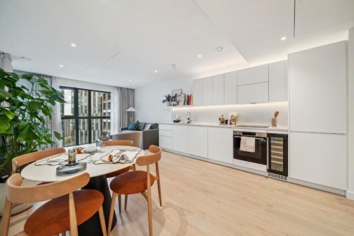 1 Bedroom Flat To Rent In Alma, New Drum Street, E1