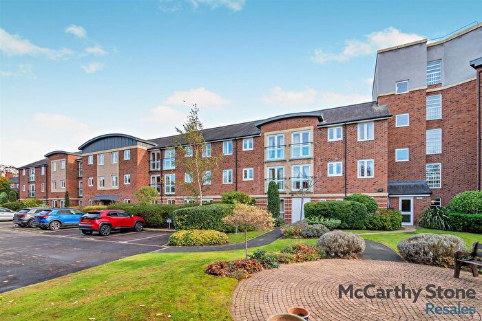 2 Bedroom Flat For Sale In Malpas Road, Northallerton, DL7