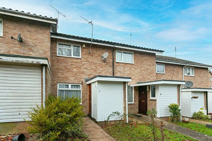 2 Bedroom Terraced House To Rent In Gibbs Couch, Carpenders Park, Bushey, Carpenders Park, WD19