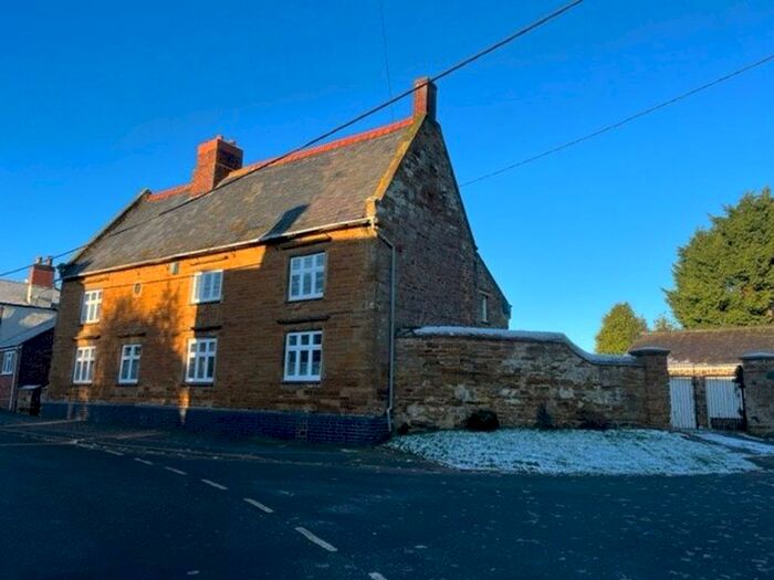 4 Bedroom Property To Rent In The Green, Whilton, Daventry, NN11