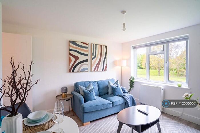 1 Bedroom Flat To Rent In Langland Road, Netherfield, Milton Keynes, MK6