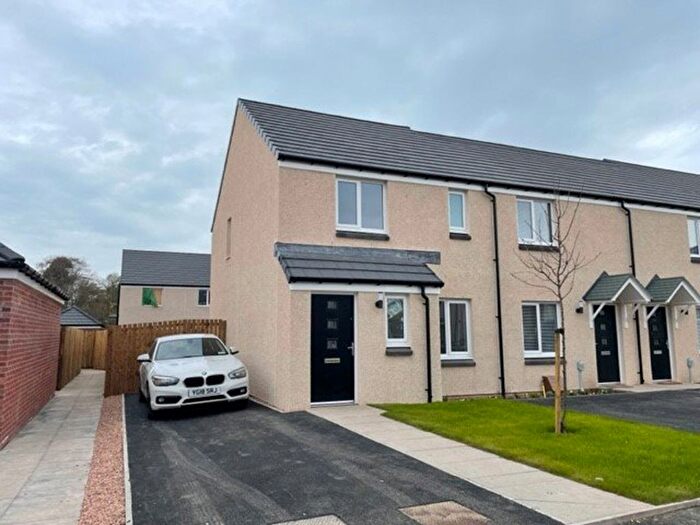 3 Bedroom Semi-Detached House To Rent In Fort Avenue, St Andrews, Fife, KY16