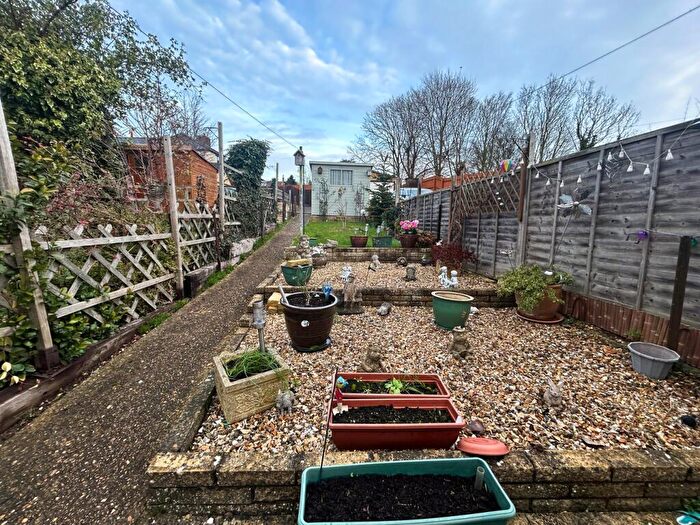 3 Bedroom Terraced House For Sale In High Street, Wrestlingworth, Sandy, SG19