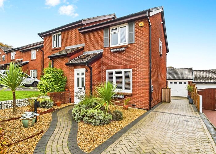 3 Bedroom Semi Detached House For Sale In Lionheart Way, Bursledon, Southampton, SO31