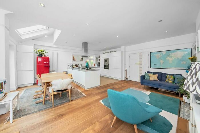 5 Bedroom House To Rent In Lovelace Road, Dulwich, London, SE21