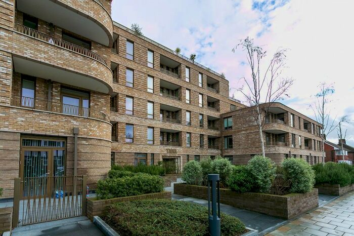 1 Bedroom Flat To Rent In Merrion Avenue, Stanmore, HA7