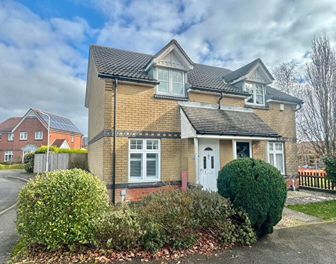 2 Bedroom Semi Detached House For Sale In Kipping Close, Hawkinge, Folkestone, Kent, CT18