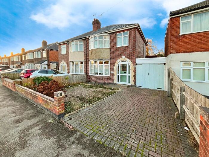 3 Bedroom Semi Detached House For Sale In Narborough Road South, Leicester, Leicestershire, LE3
