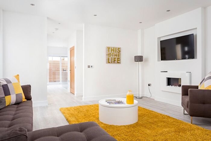 2 Bedroom Semi Detached House For Sale In Grafton Road, Cheltenham, GL50