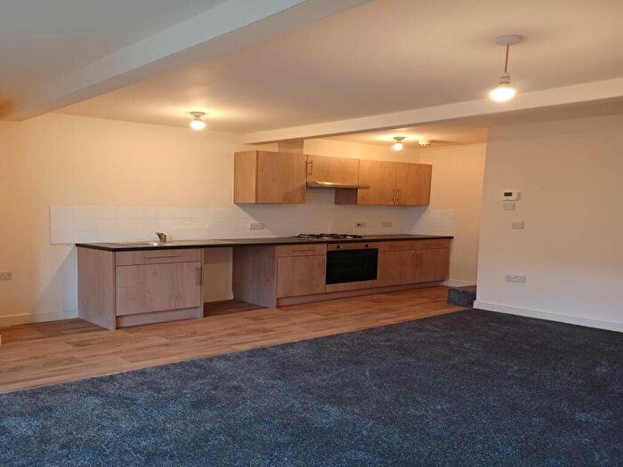 1 Bedroom House To Rent In Highgate Road, Clayton Heights, Bradford, BD13