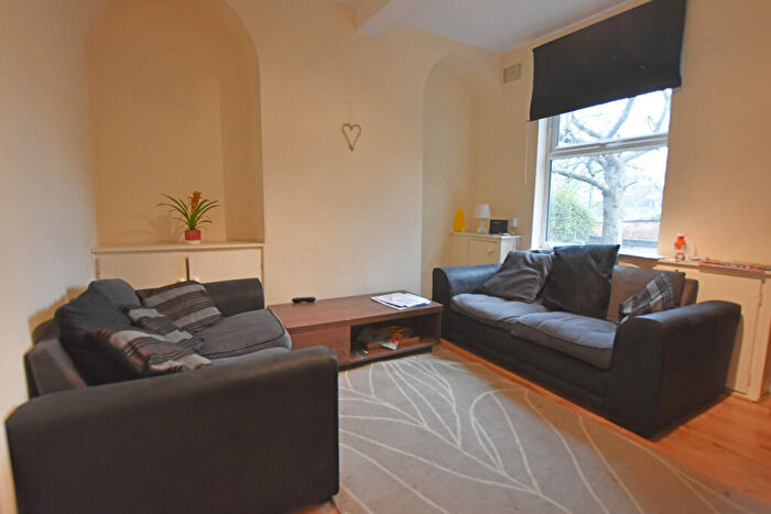 2 Bedroom Terraced House To Rent In Cromwell Street, Arboretum, NG7