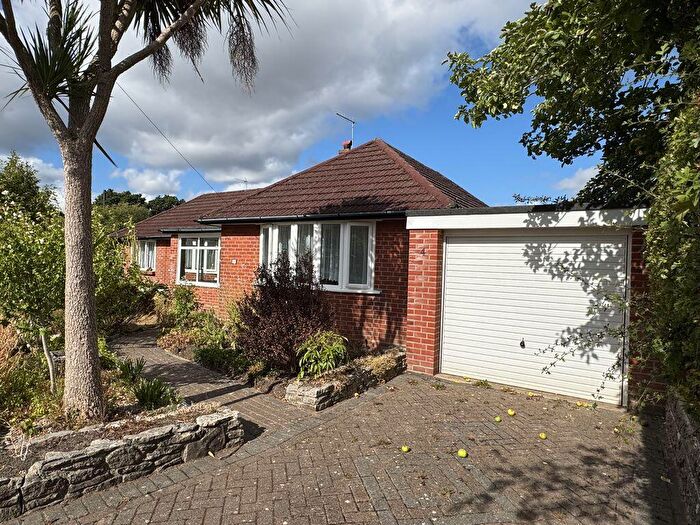 3 Bedroom Bungalow For Sale In Borley Road, Creekmoor, Poole, BH17