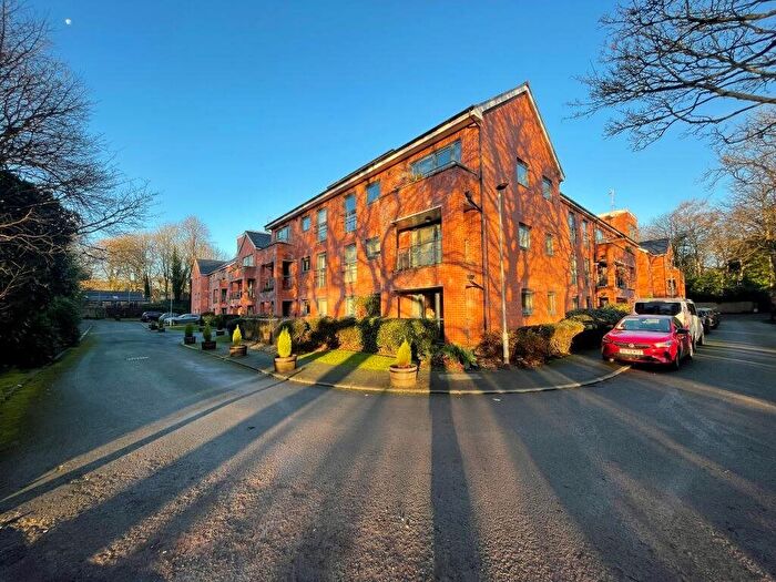 2 Bedroom Flat To Rent In Merryfield Grange, Overdale Drive, Heaton, BL1