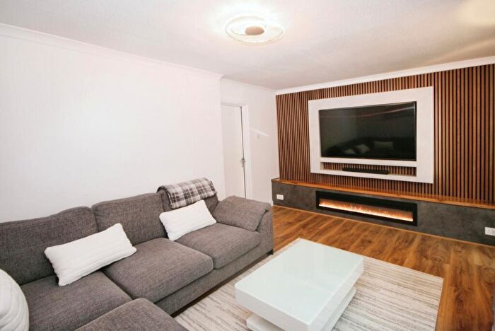 2 Bedroom End Of Terrace House For Sale In Denstead Walk, Maidstone, ME15